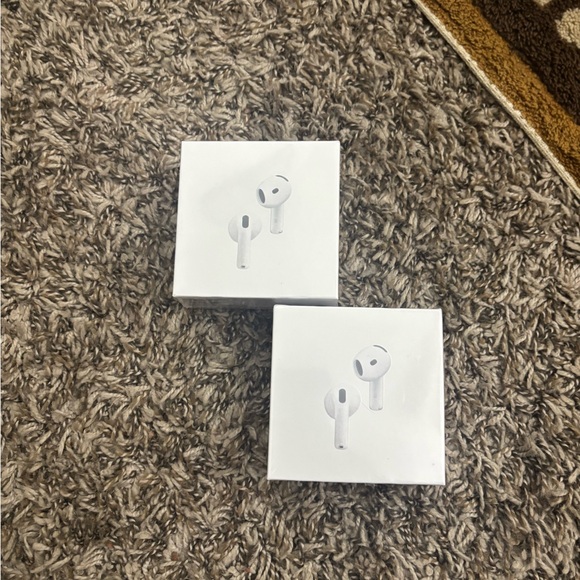 Apple White On-Ear Headphones 4th generation